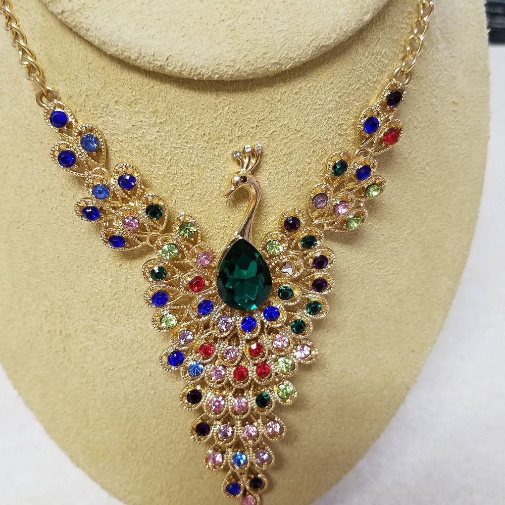 Meet your Posher, Lena